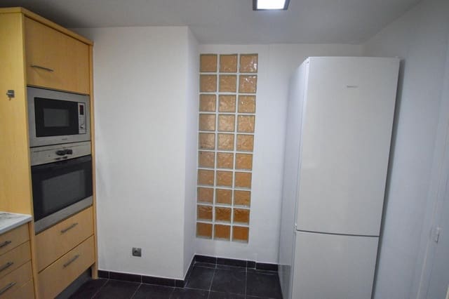Piso de 3 habitaciones en Vilanova i la Geltrú en venta - 235.000 € (Ref: 8810188)