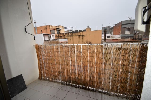 Piso de 3 habitaciones en Vilanova i la Geltrú en venta - 235.000 € (Ref: 8810188)