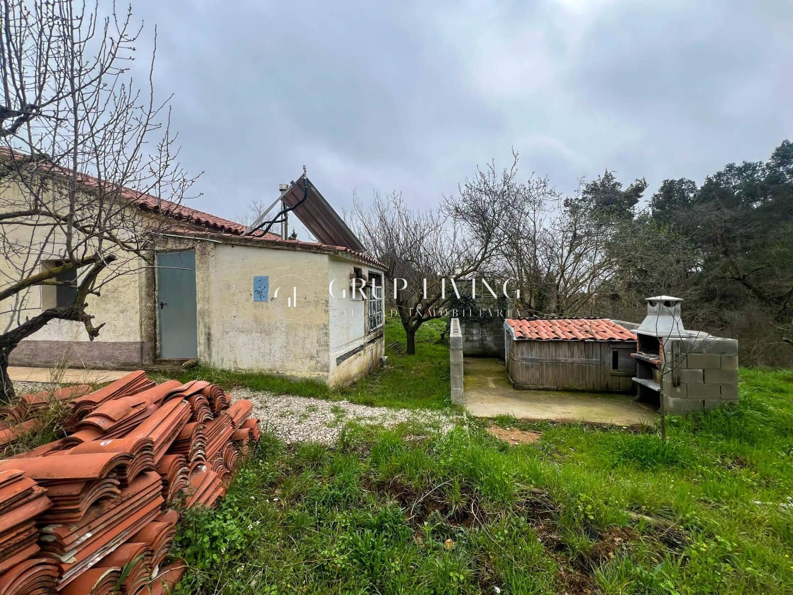 4 makuuhuone Maalaistalo myytävänä paikassa Torrelles de Foix - 289 500 € (Ref: 8865085)