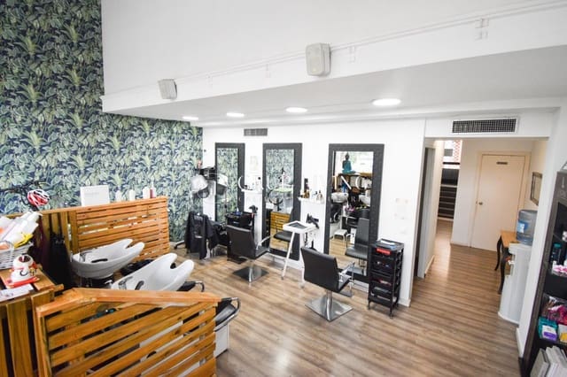 Commercial for rent in Sant Pere de Ribes - € 950 (Ref: 8869905)