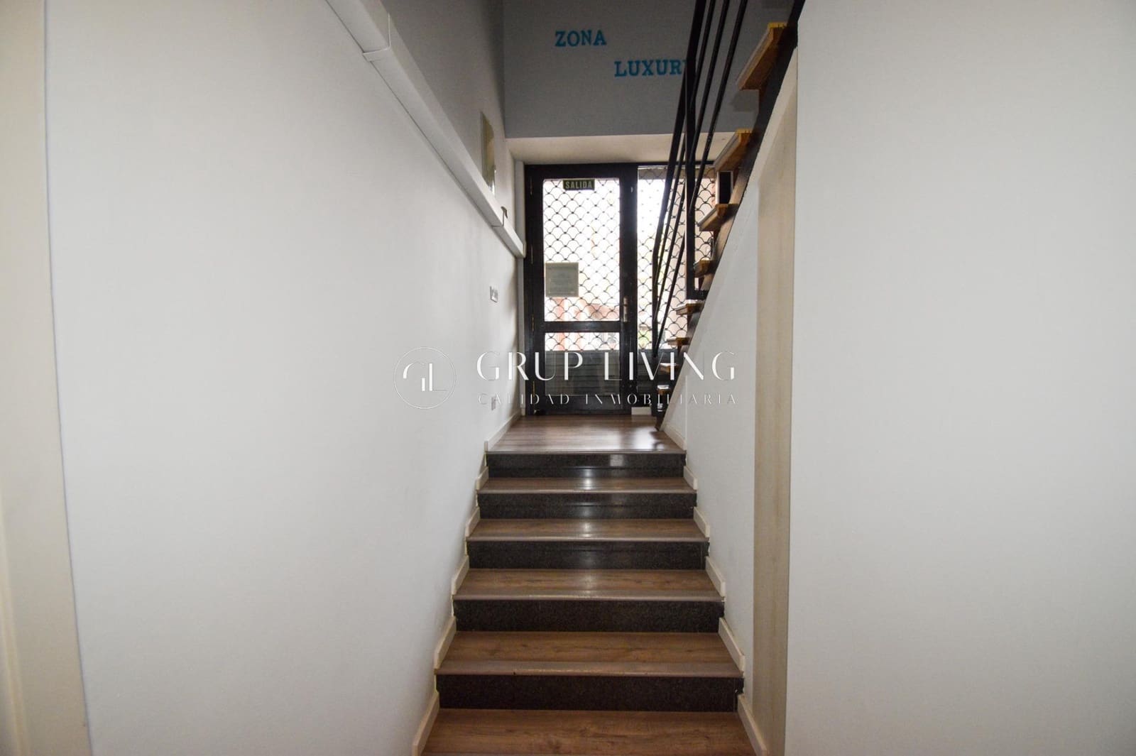 Commercial for rent in Sant Pere de Ribes - € 950 (Ref: 8869905)