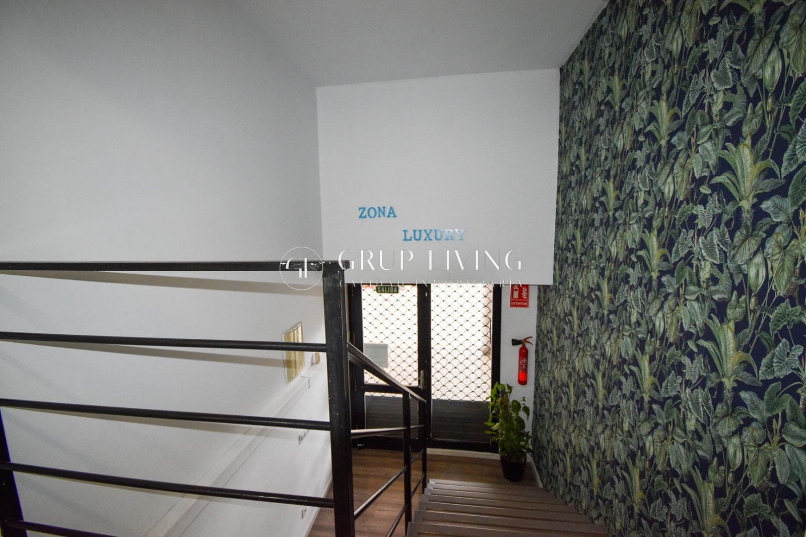 Commercial for rent in Sant Pere de Ribes - € 950 (Ref: 8869905)