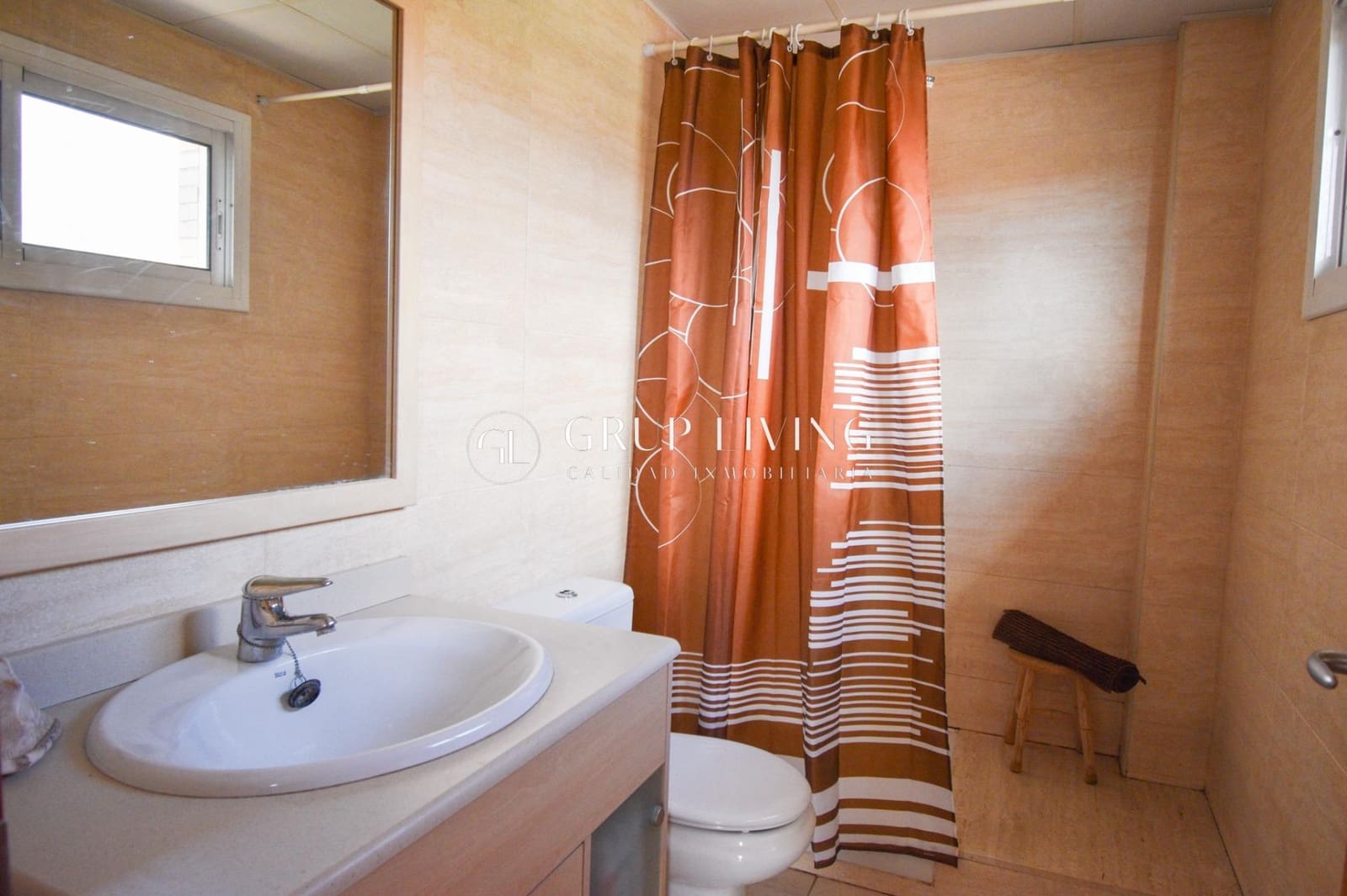 3 bedroom Semi-detached Villa for sale in Vilafortuny with pool garage - € 415,000 (Ref: 8892941)