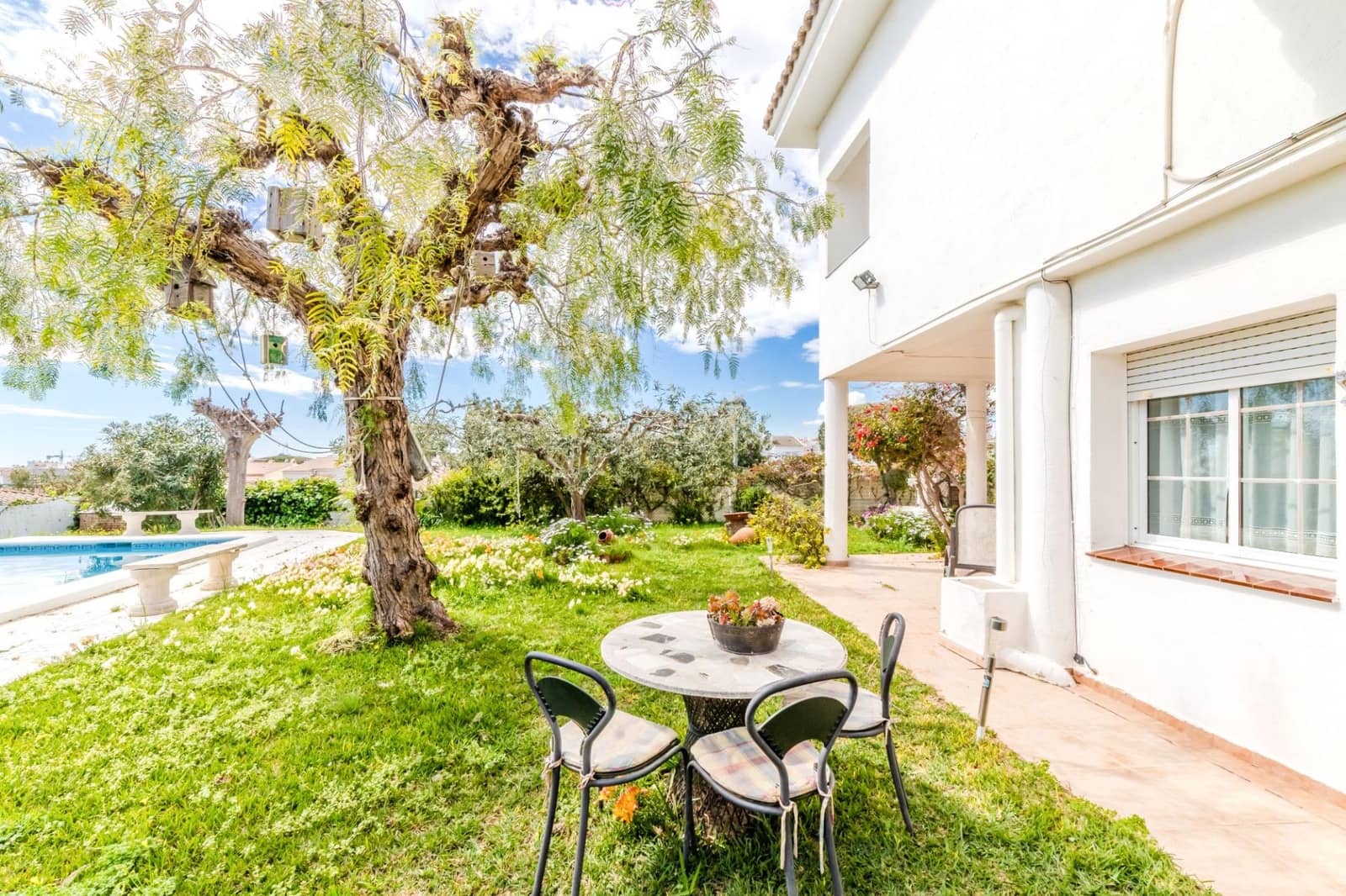 5 soveværelse Villa til salg i Vilanova i la Geltru med swimmingpool garage - € 715.000 (Ref: 8900225)