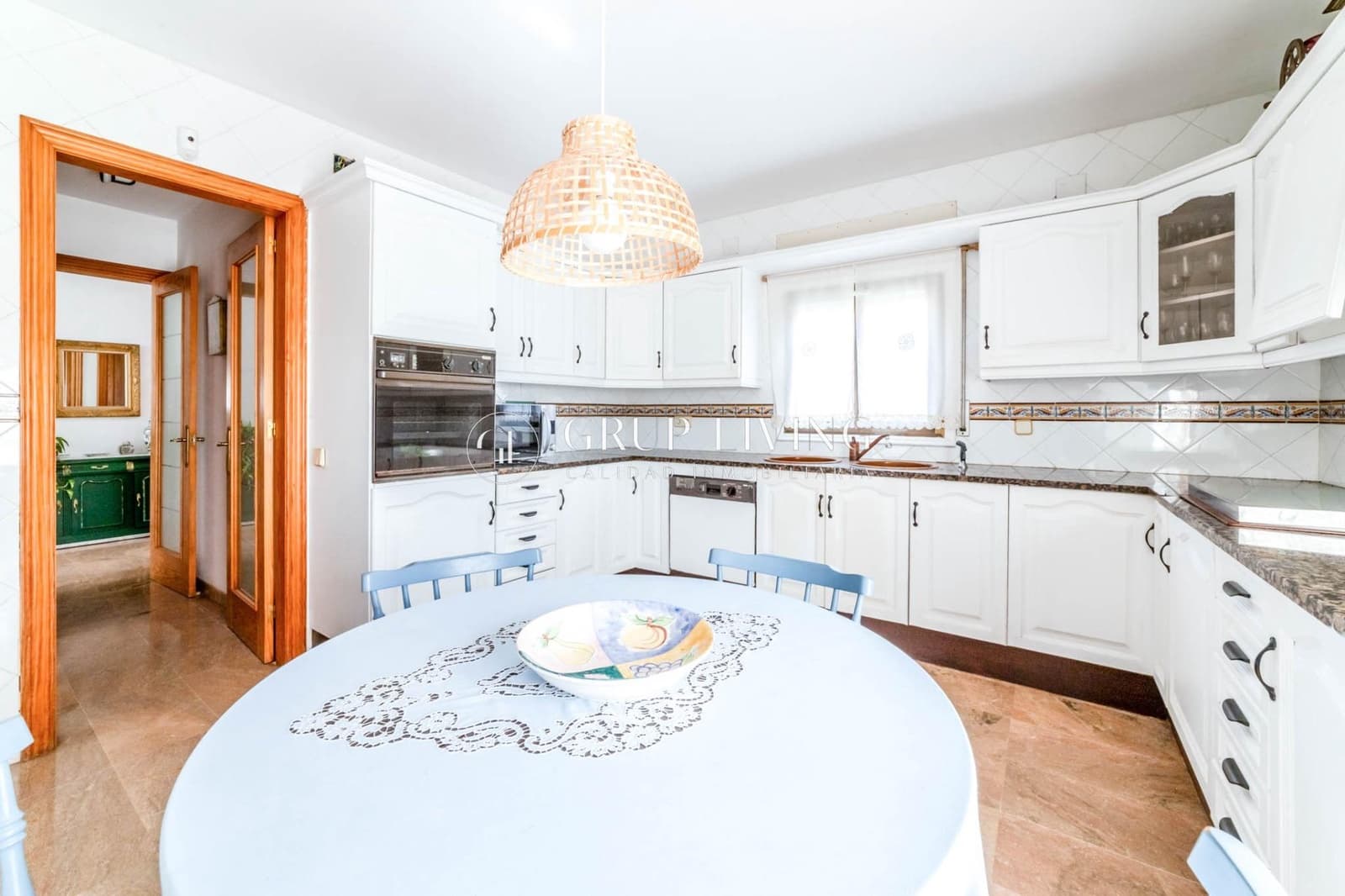 5 Zimmer Villa zu verkaufen in Vilanova i la Geltru mit Pool Garage - 715.000 € (Ref: 8900225)