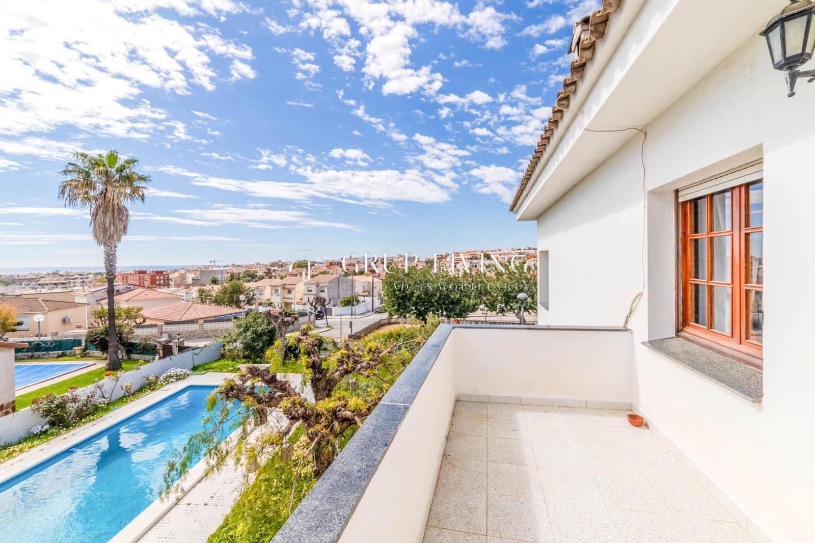 5 Zimmer Villa zu verkaufen in Vilanova i la Geltru mit Pool Garage - 715.000 € (Ref: 8900225)