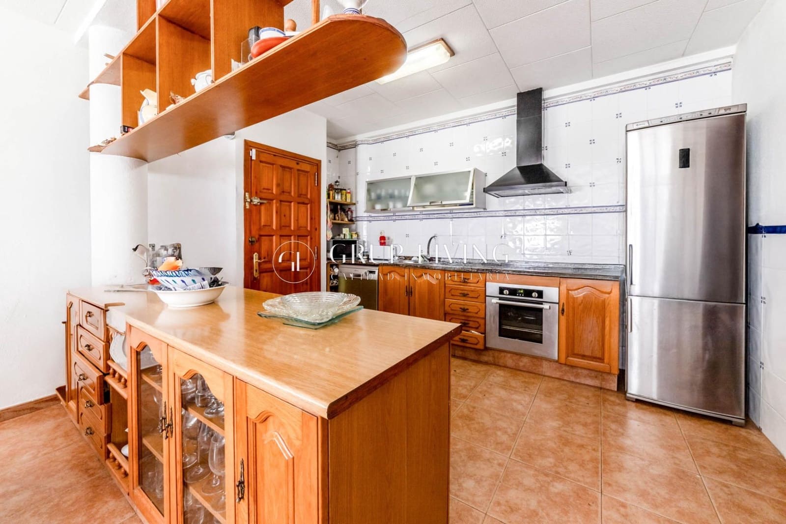 5 Zimmer Villa zu verkaufen in Vilanova i la Geltru mit Pool Garage - 715.000 € (Ref: 8900225)