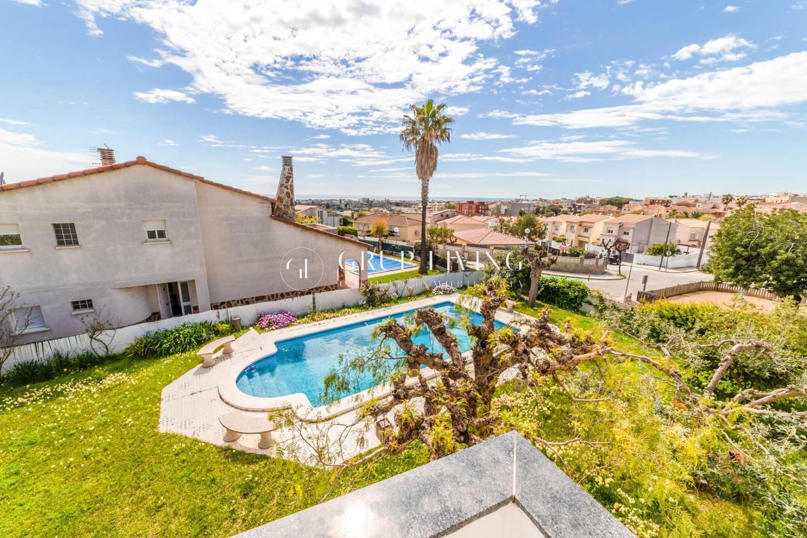 5 Zimmer Villa zu verkaufen in Vilanova i la Geltru mit Pool Garage - 715.000 € (Ref: 8900225)