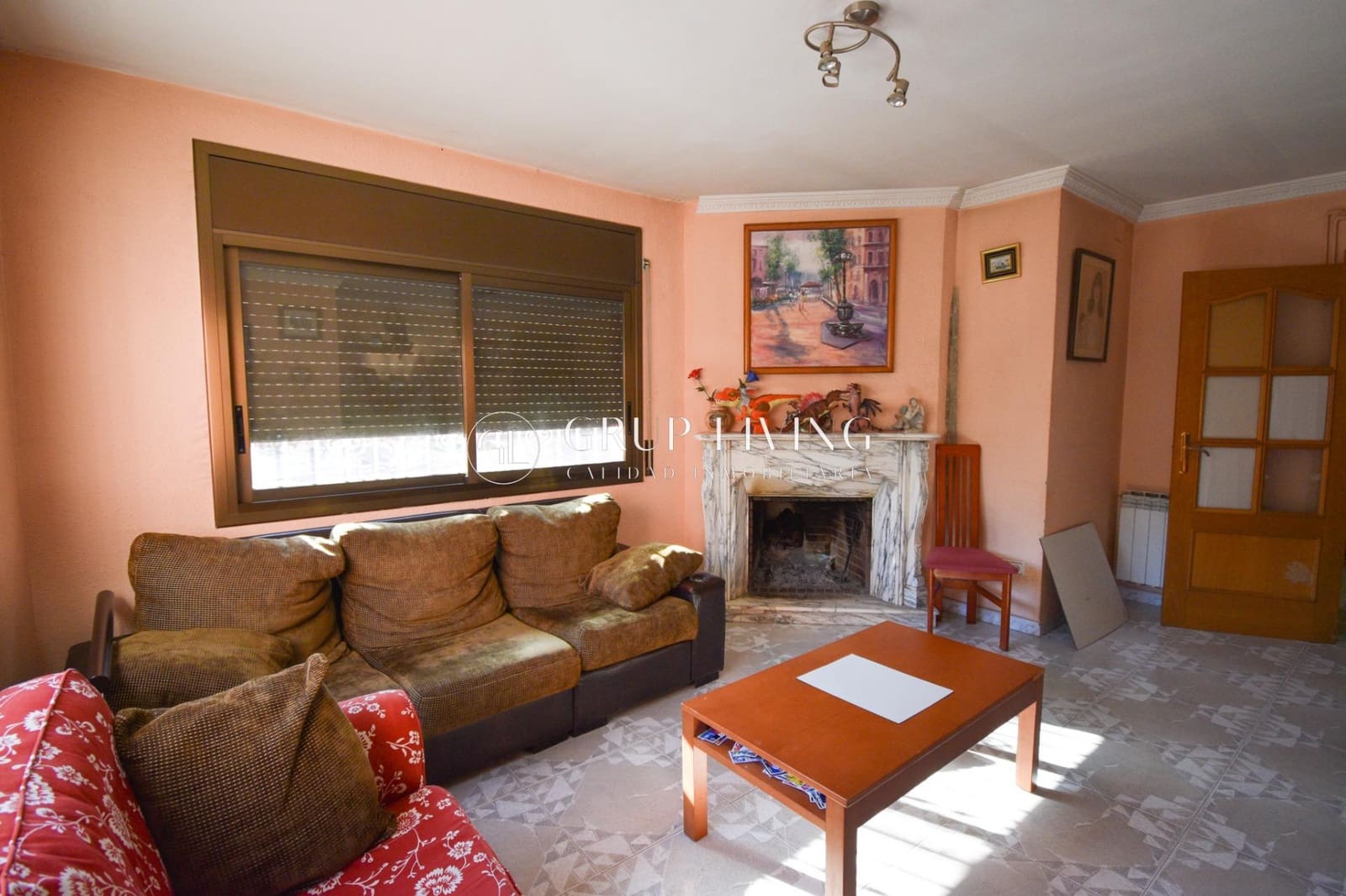 5 soveværelse Villa til salg i Canyelles med garage - € 318.000 (Ref: 8932186)