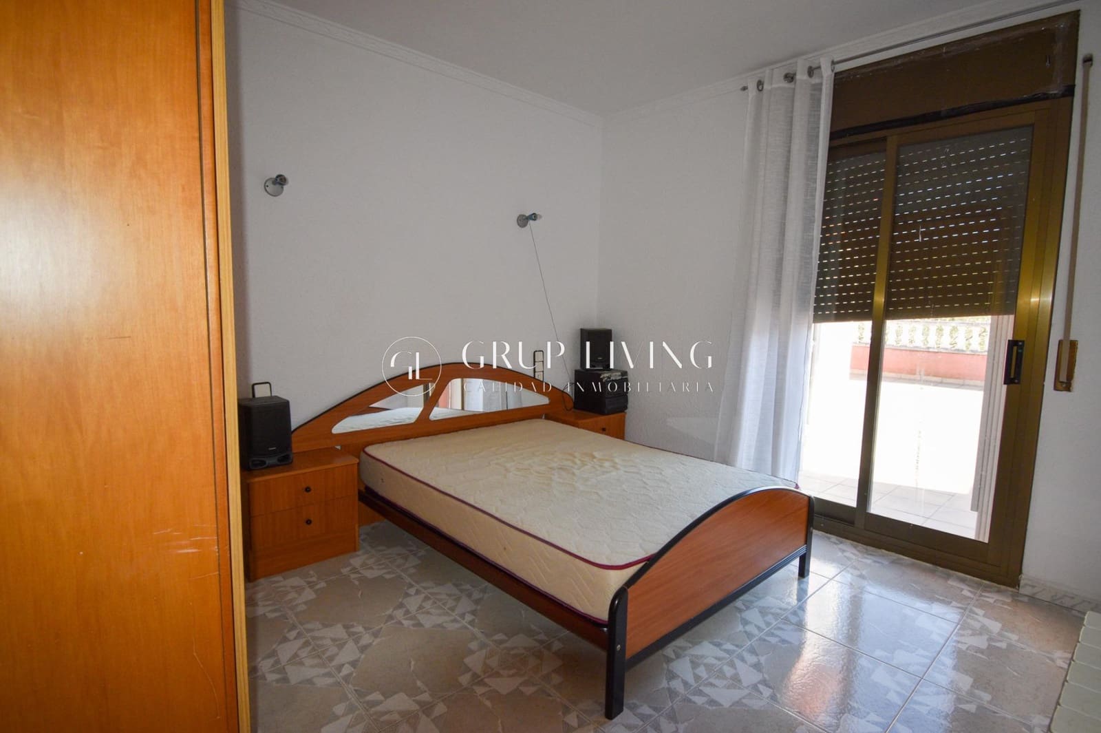 5 soveværelse Villa til salg i Canyelles med garage - € 318.000 (Ref: 8932186)