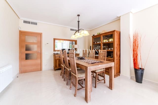 4 quarto Apartamento para venda em Cubelles com garagem - 500 000 € (Ref: 8943893)