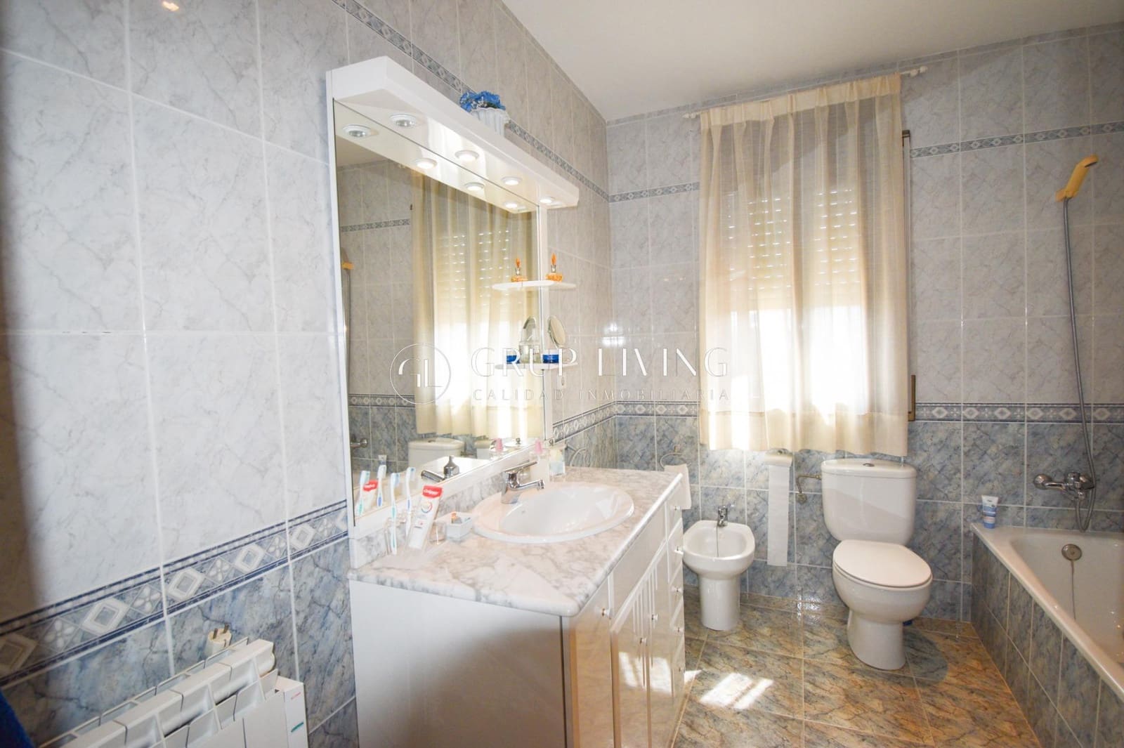 3 bedroom Villa for sale in Sitges with garage - € 685,000 (Ref: 8946755)