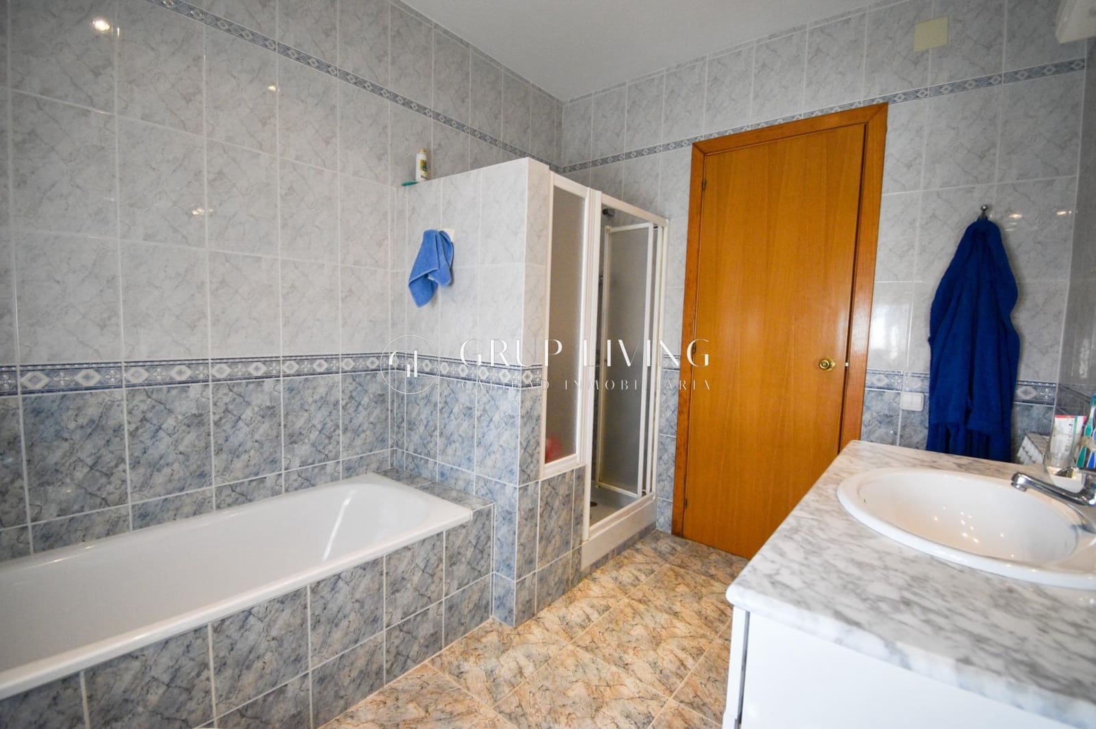 3 bedroom Villa for sale in Sitges with garage - € 685,000 (Ref: 8946755)