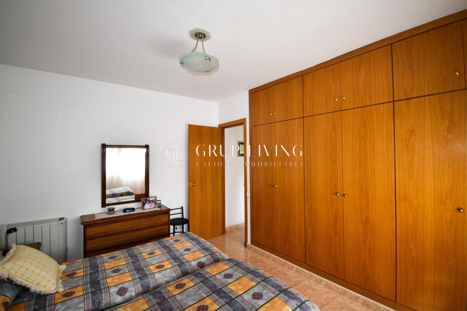 3 bedroom Villa for sale in Sitges with garage - € 685,000 (Ref: 8946755)