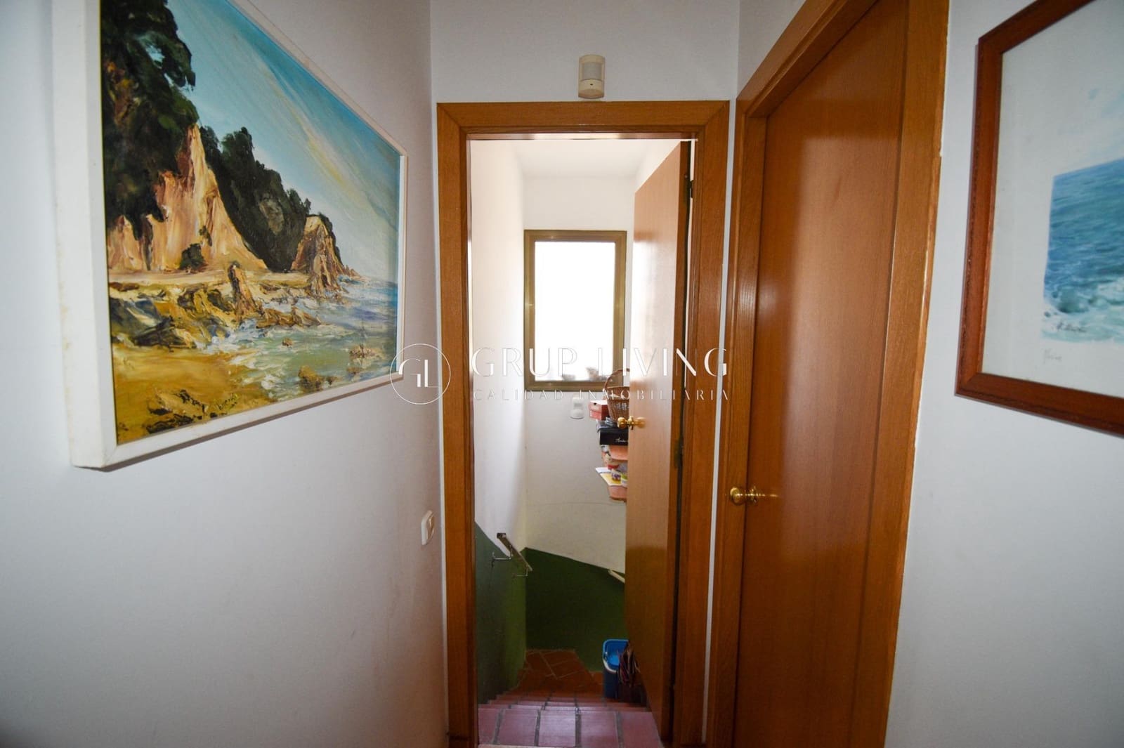 3 bedroom Villa for sale in Sitges with garage - € 685,000 (Ref: 8946755)