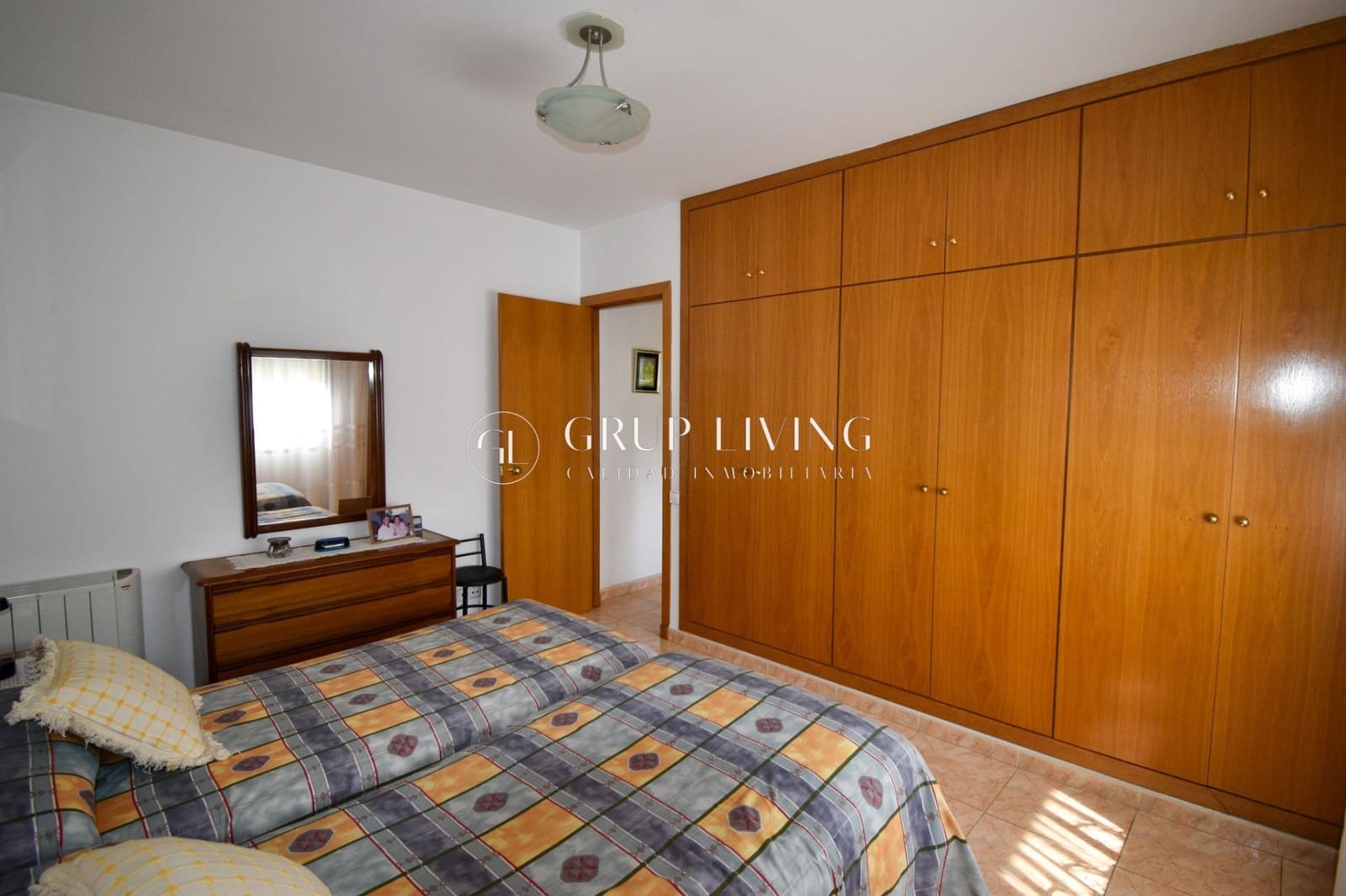 3 bedroom Villa for sale in Sitges with garage - € 685,000 (Ref: 8946755)