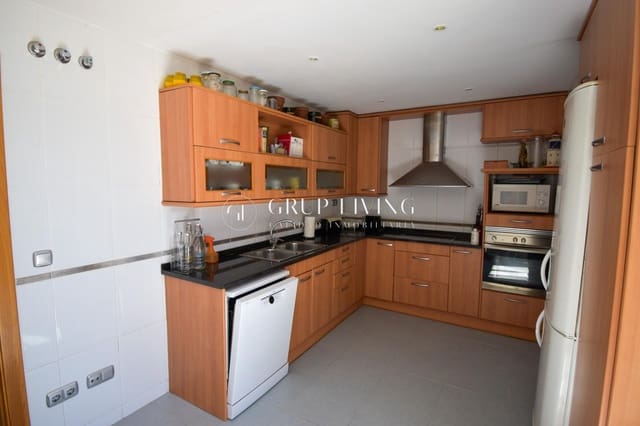 5 sovrum Lägenhet till salu i Sant Pere de Ribes med pool garage - 778 000 € (Ref: 8952648)