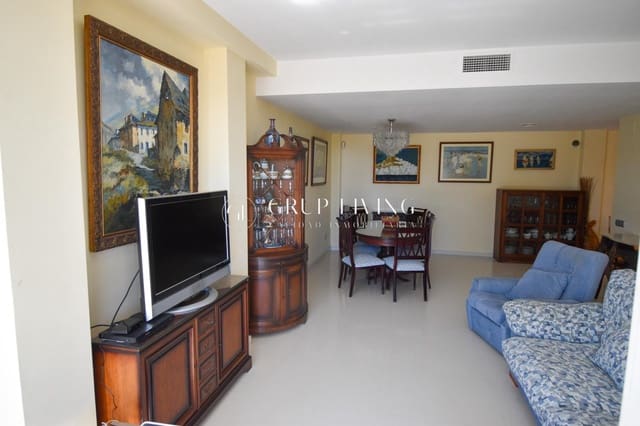 5 sovrum Lägenhet till salu i Sant Pere de Ribes med pool garage - 778 000 € (Ref: 8952648)