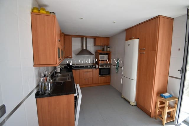 5 sovrum Lägenhet till salu i Sant Pere de Ribes med pool garage - 778 000 € (Ref: 8952648)