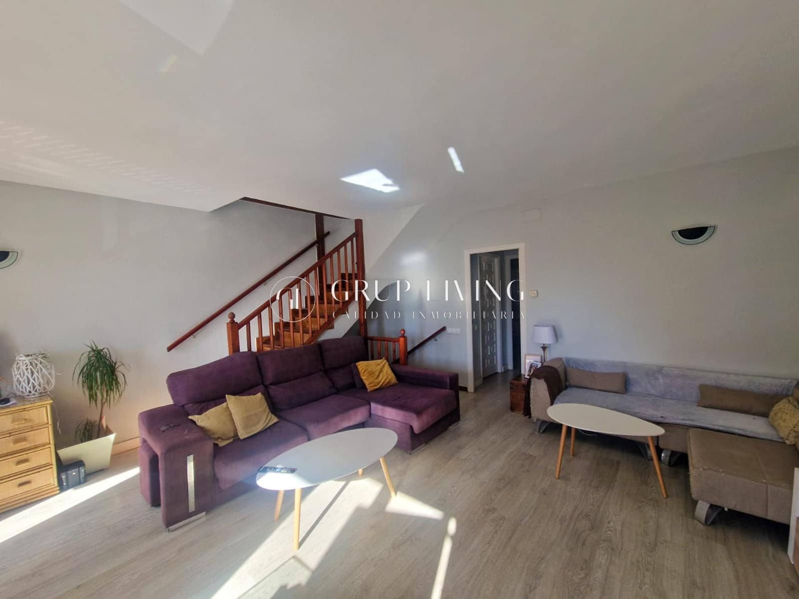 4 makuuhuone Omakotitalo vuokrattavana paikassa Sitges mukana uima-altaan 
autotalli - 2 250 € (Ref: 8954294)