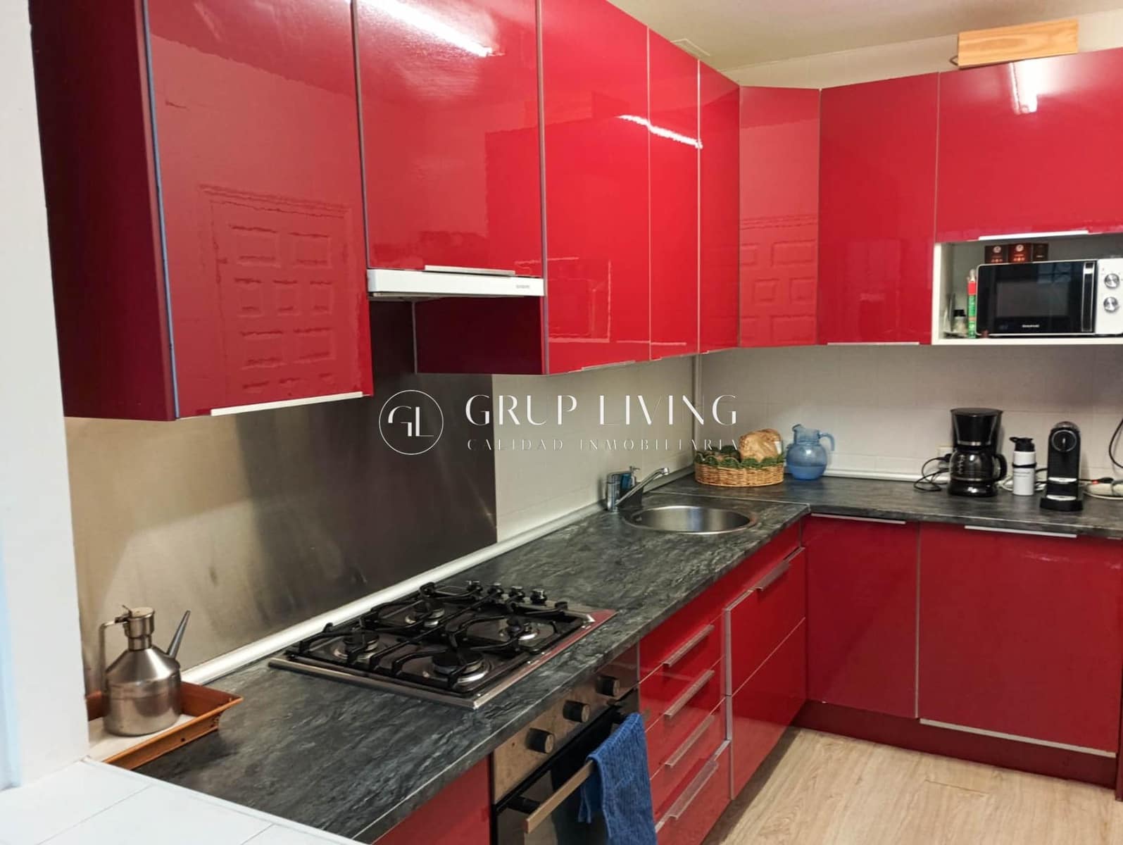 4 makuuhuone Omakotitalo vuokrattavana paikassa Sitges mukana uima-altaan 
autotalli - 2 250 € (Ref: 8954294)