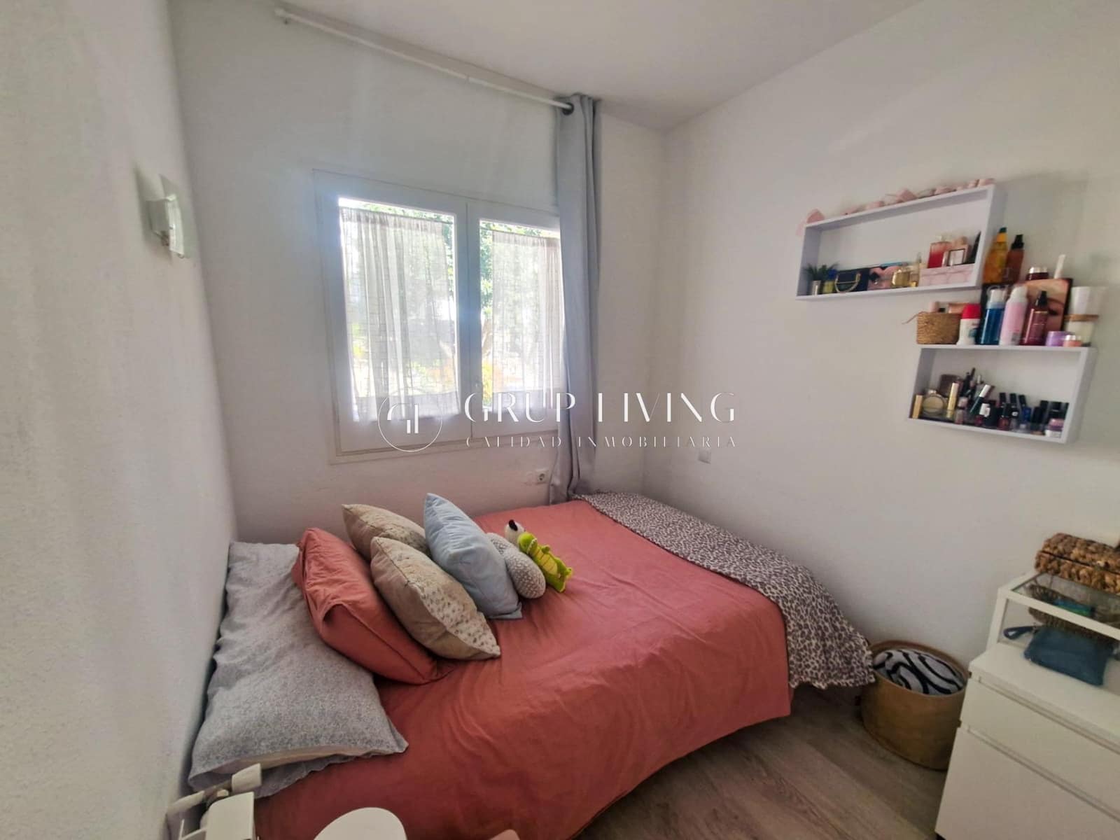 4 makuuhuone Omakotitalo vuokrattavana paikassa Sitges mukana uima-altaan 
autotalli - 2 250 € (Ref: 8954294)