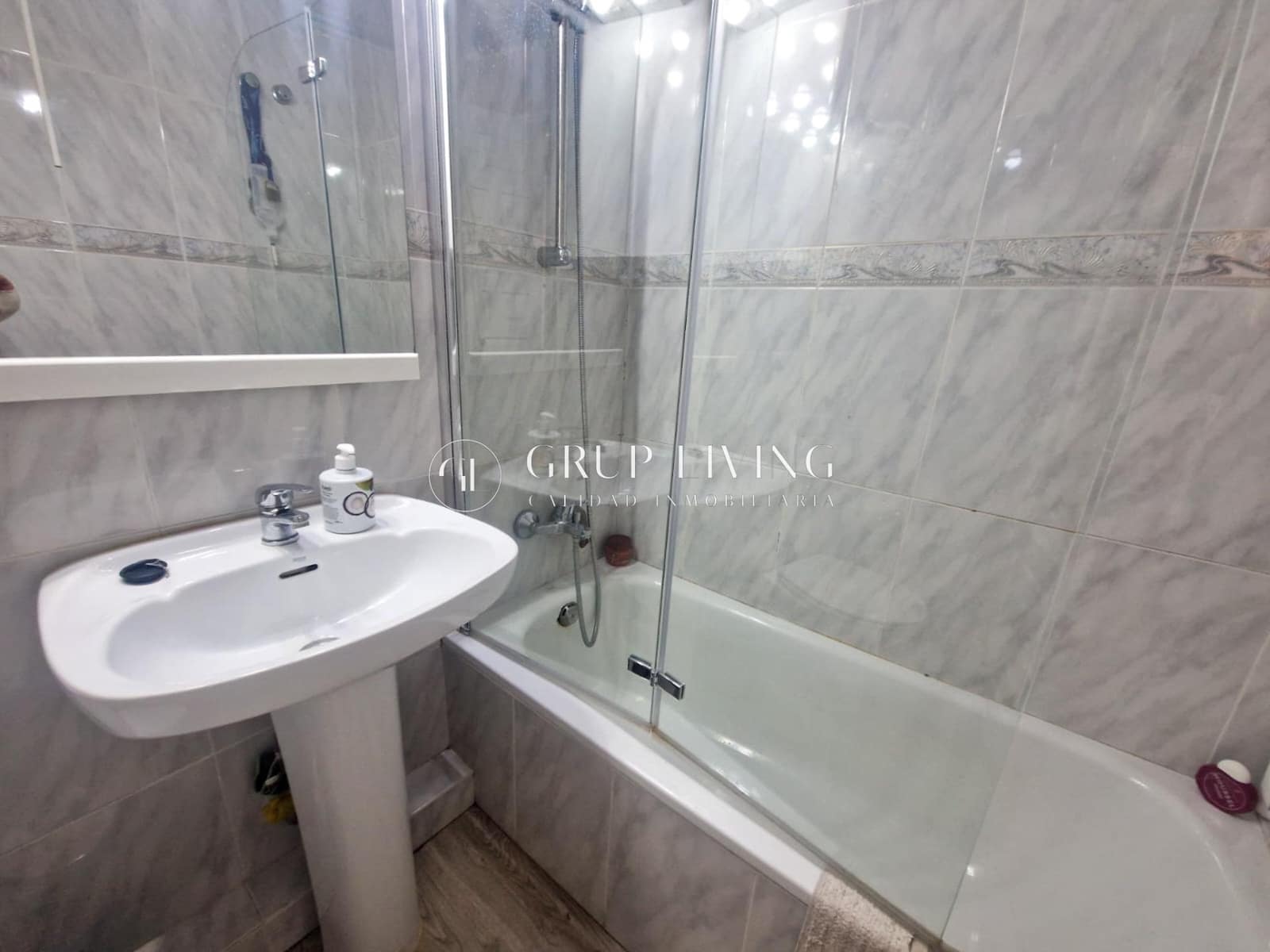 4 makuuhuone Omakotitalo vuokrattavana paikassa Sitges mukana uima-altaan 
autotalli - 2 250 € (Ref: 8954294)