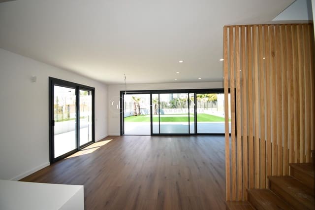 4 sovrum Villa till salu i Sitges med pool garage - 2 295 000 € (Ref: 8982459)