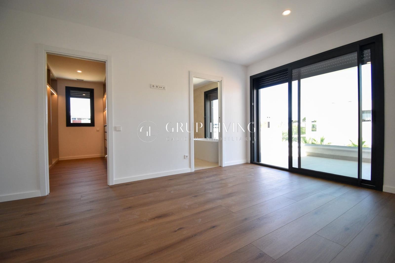 4 sovrum Villa till salu i Sitges med pool garage - 2 295 000 € (Ref: 8982459)