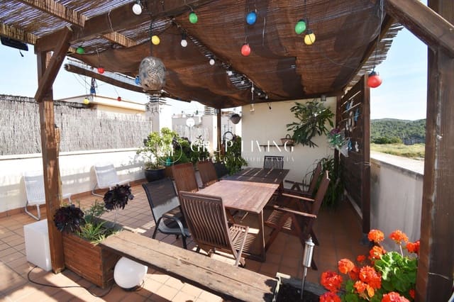 4 slaapkamer Flat te koop in Sitges met garage - € 655.000 (Ref: 9001145)