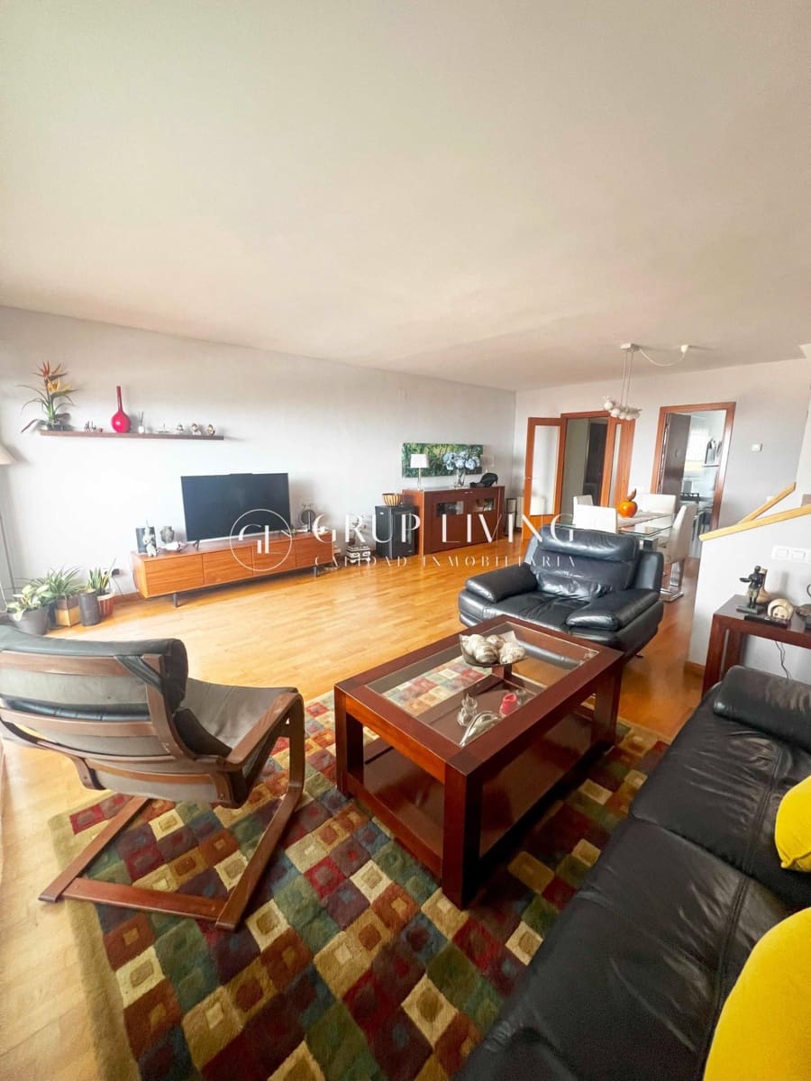 4 soveværelse Lejlighed til salg i Sitges med garage - € 655.000 (Ref: 9001145)