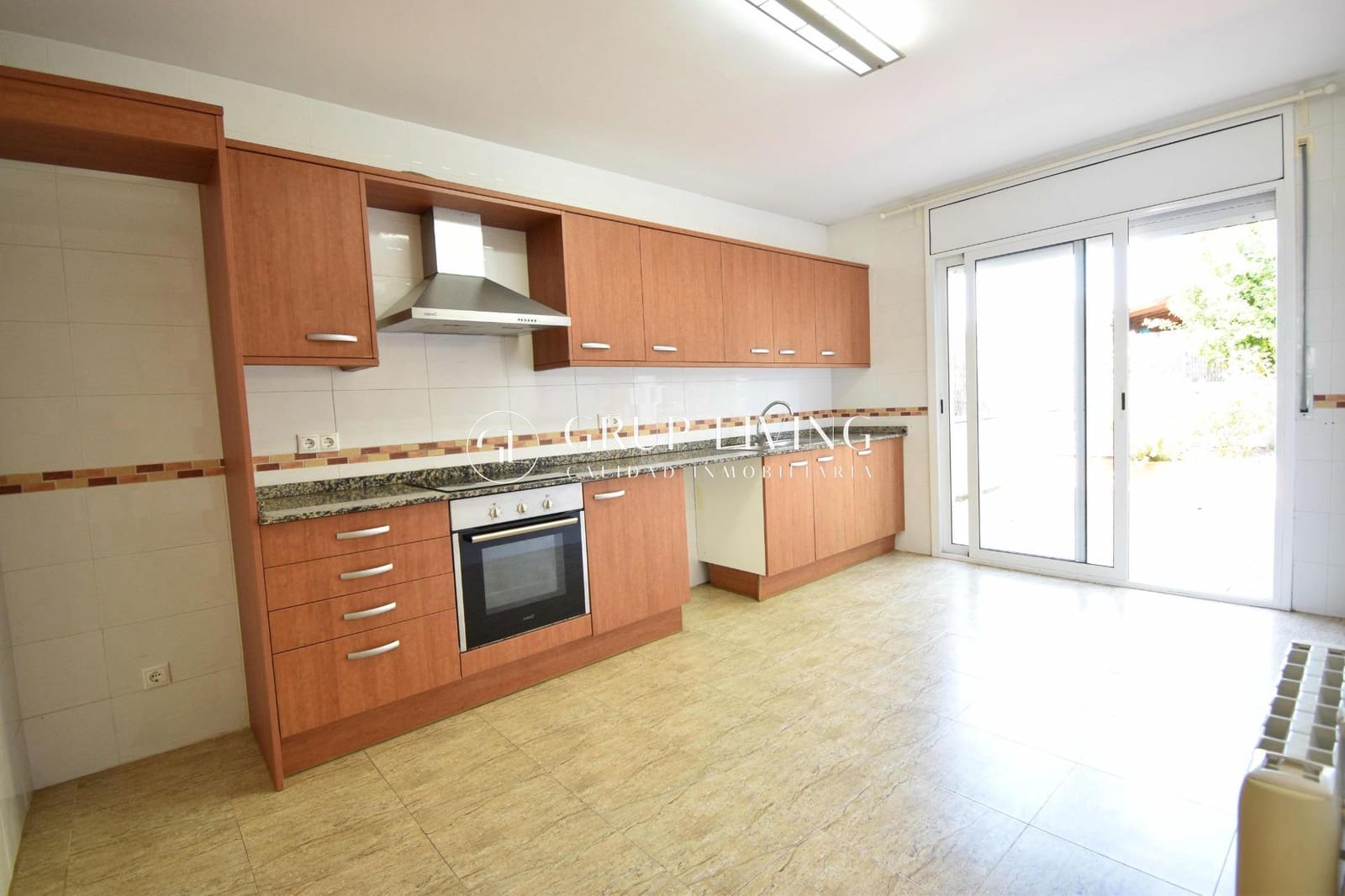 4 camera da letto Villetta a Schiera in vendita in Castellet i la Gornal con garage - 290.000 € (Rif: 9014338)