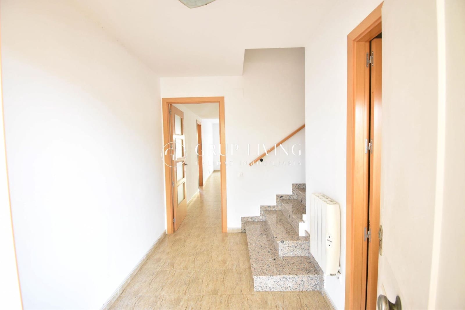 4 camera da letto Villetta a Schiera in vendita in Castellet i la Gornal con garage - 290.000 € (Rif: 9014338)