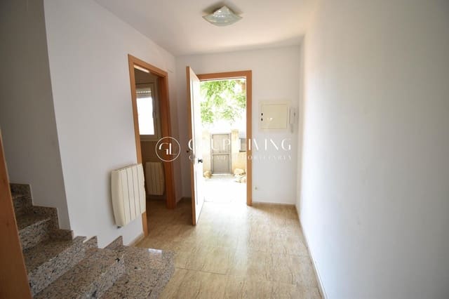 4 Zimmer Reihenhaus zu verkaufen in Castellet i la Gornal mit Garage - 290.000 € (Ref: 9014338)