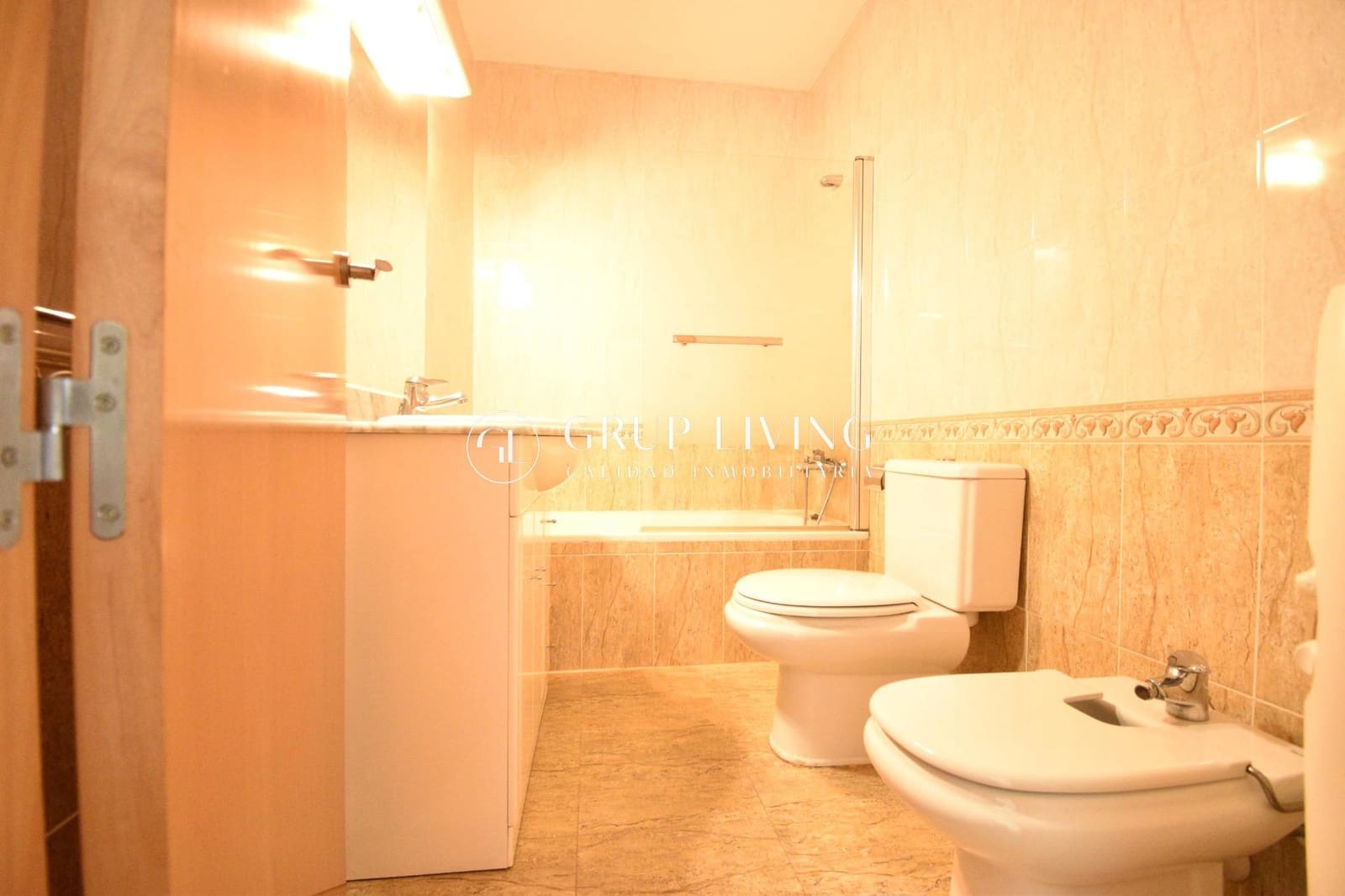 4 camera da letto Villetta a Schiera in vendita in Castellet i la Gornal con garage - 290.000 € (Rif: 9014338)