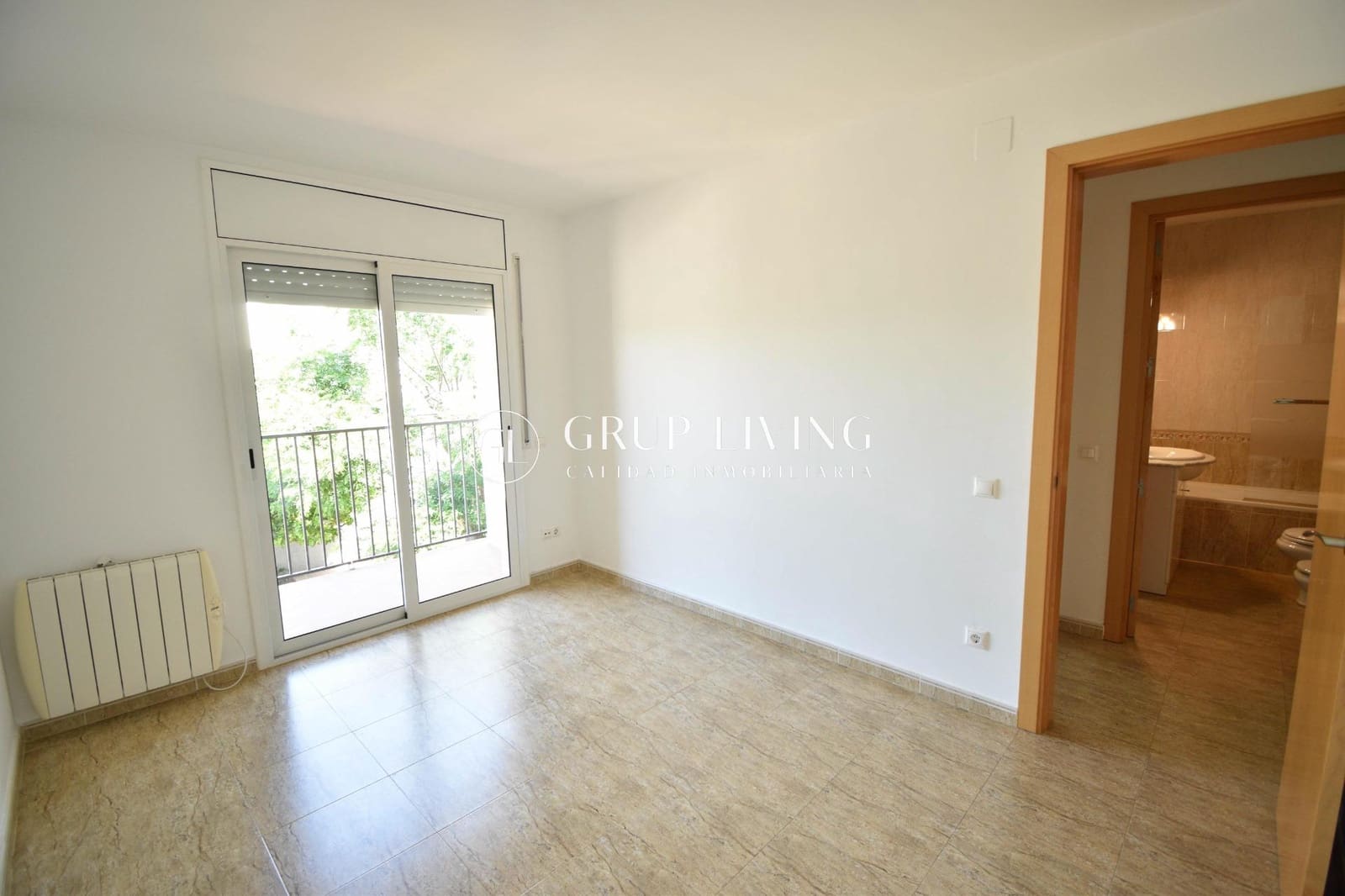 4 camera da letto Villetta a Schiera in vendita in Castellet i la Gornal con garage - 290.000 € (Rif: 9014338)