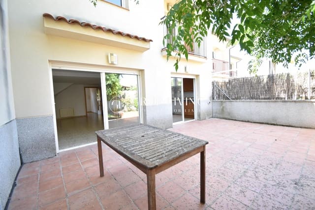 4 Zimmer Reihenhaus zu verkaufen in Castellet i la Gornal mit Garage - 290.000 € (Ref: 9014338)