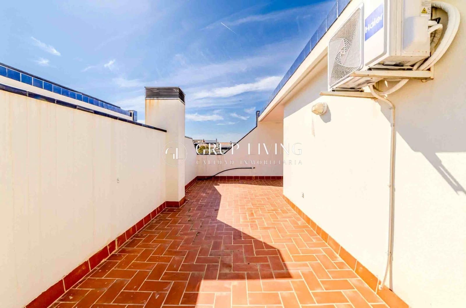 4 bedroom Villa for sale in Sitges with pool garage - € 840,000 (Ref: 9023588)