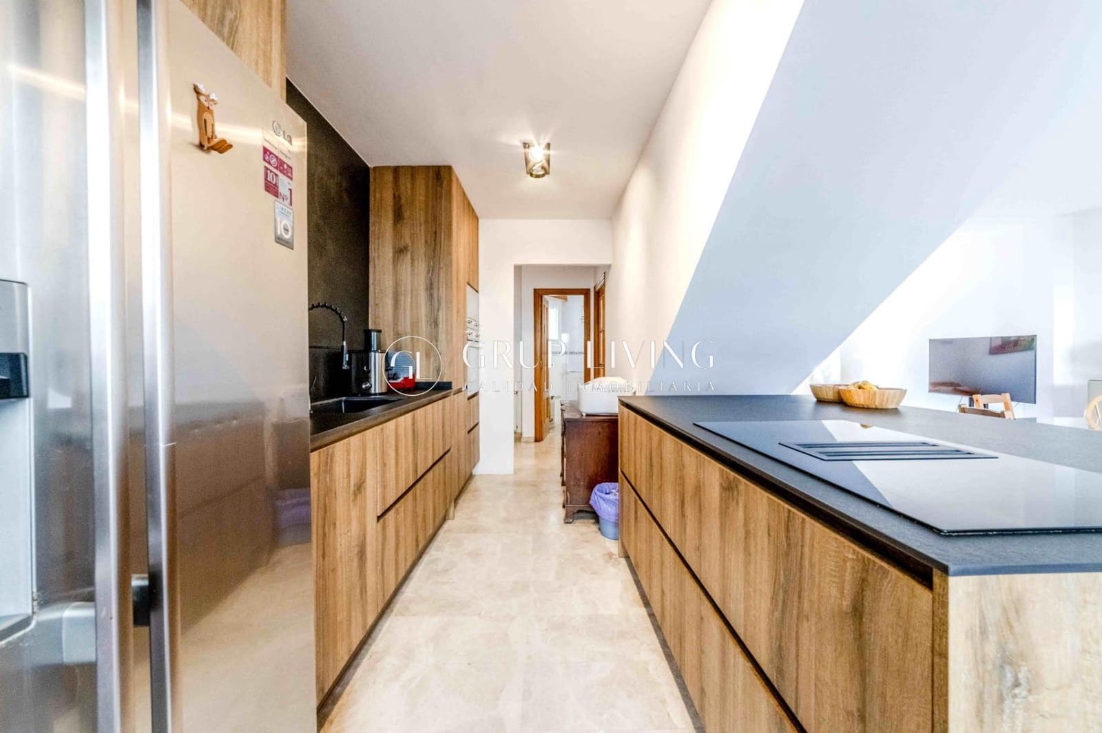 4 bedroom Villa for sale in Sitges with pool garage - € 840,000 (Ref: 9023588)