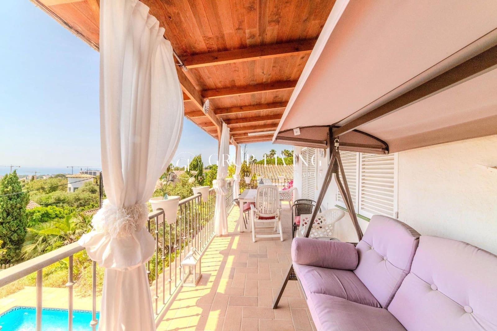 4 sovrum Villa till salu i Sitges med pool garage - 1 450 000 € (Ref: 9057707)