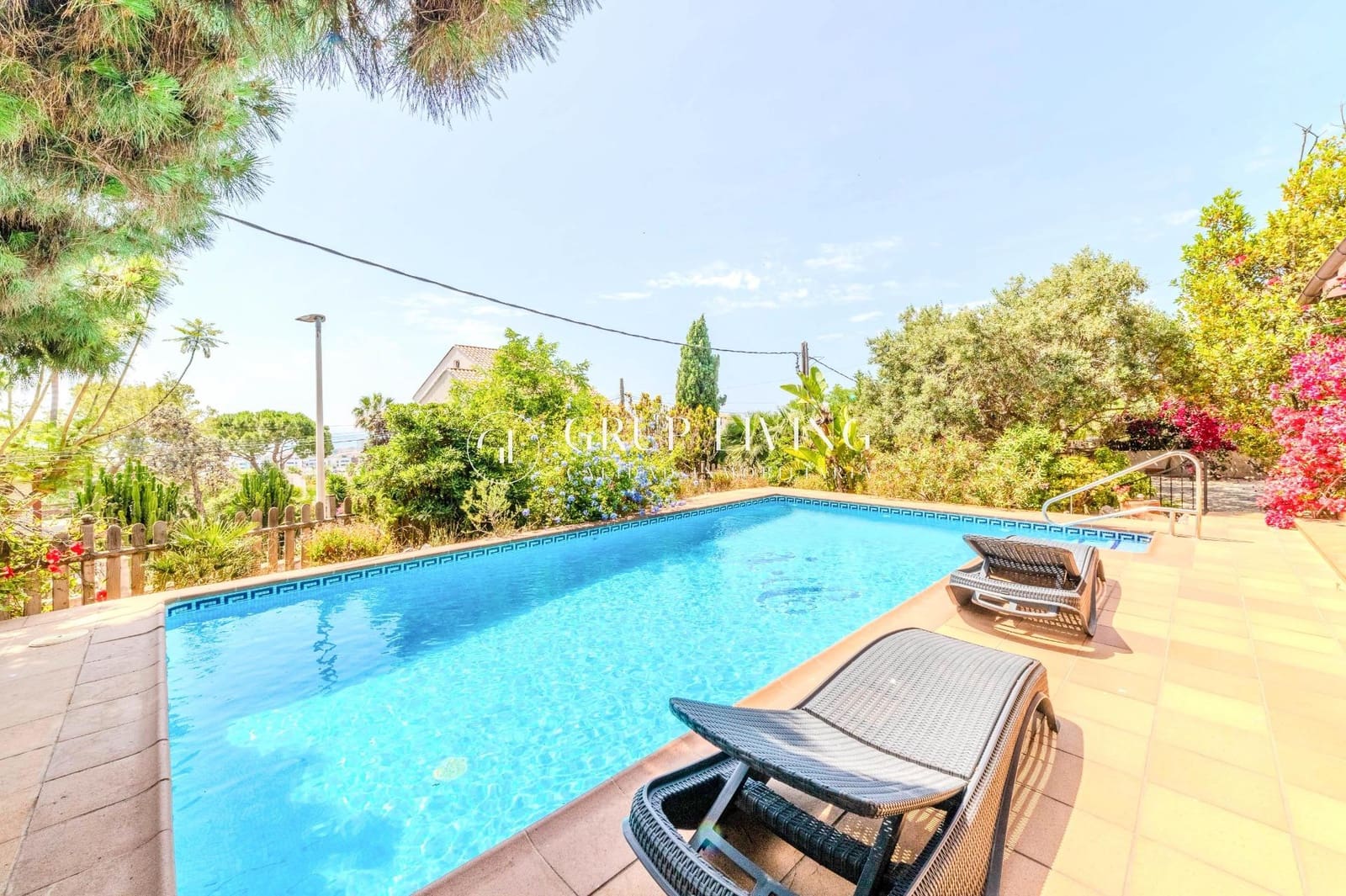 4 sovrum Villa till salu i Sitges med pool garage - 1 450 000 € (Ref: 9057707)