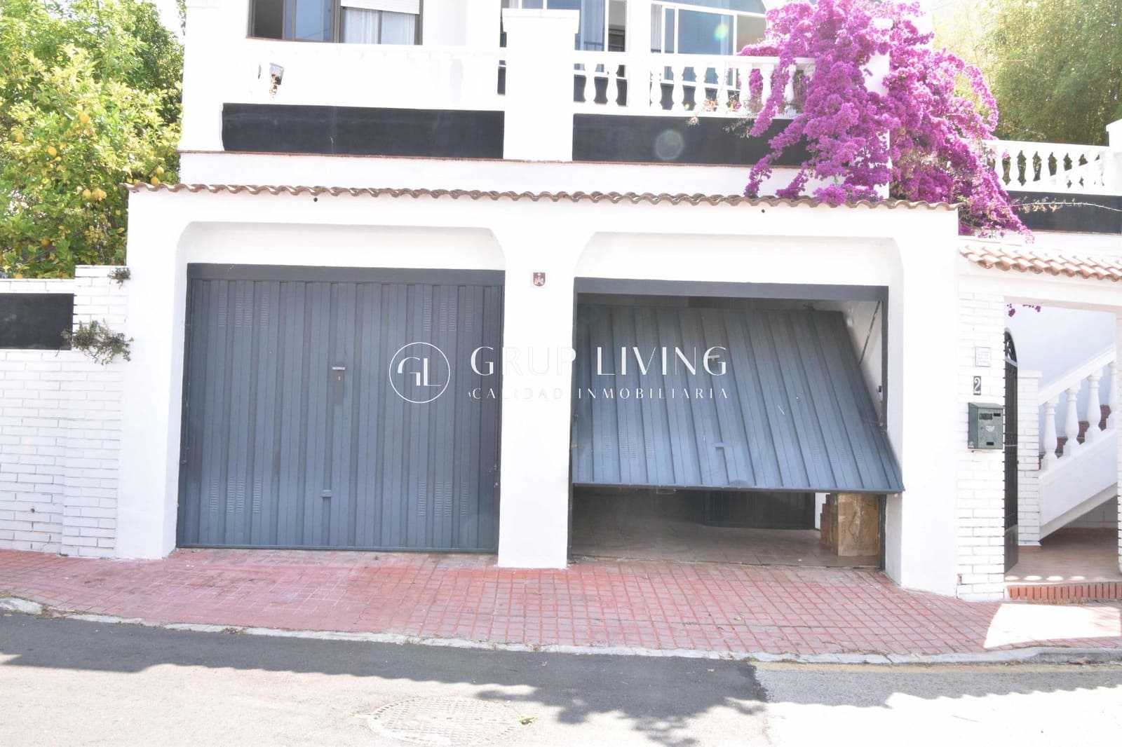 3 bedroom Villa for rent in Sitges with pool garage - € 2,530 (Ref: 9062496)