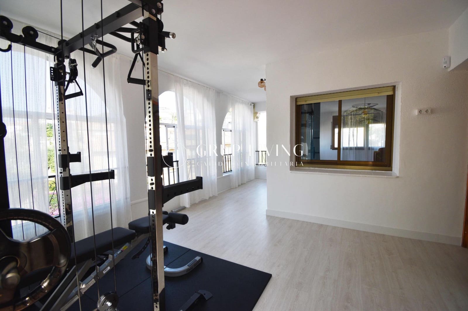 3 bedroom Villa for rent in Sitges with pool garage - € 2,530 (Ref: 9062496)