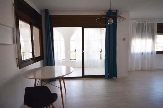 Chalet de 3 habitaciones en Sitges en alquiler con piscina garaje - 2.530 € (Ref: 9062496)