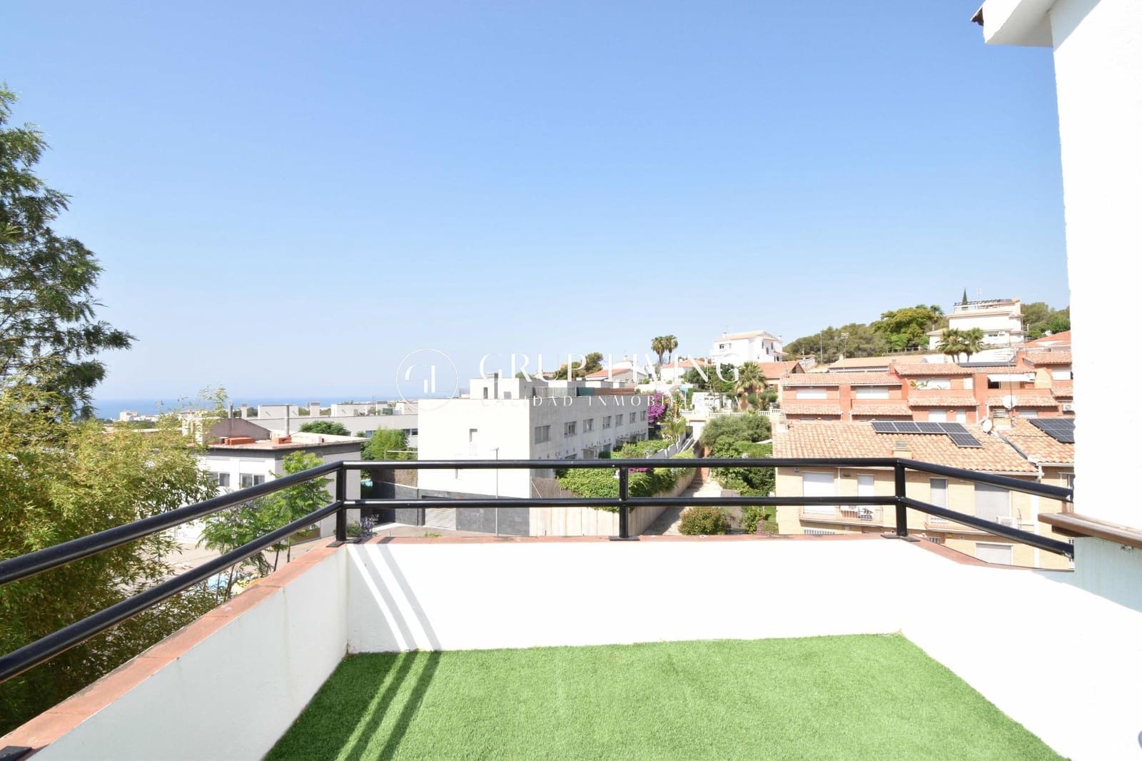 3 bedroom Villa for rent in Sitges with pool garage - € 2,530 (Ref: 9062496)