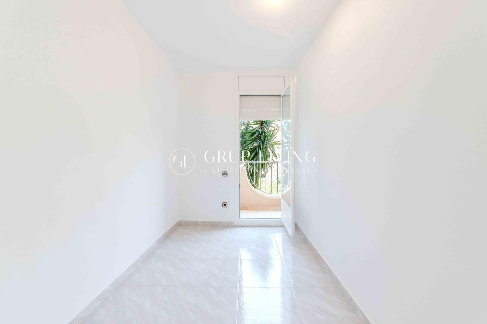 5 soveværelse Villa til salg i Les Botigues de Sitges med garage - € 512.000 (Ref: 9089893)