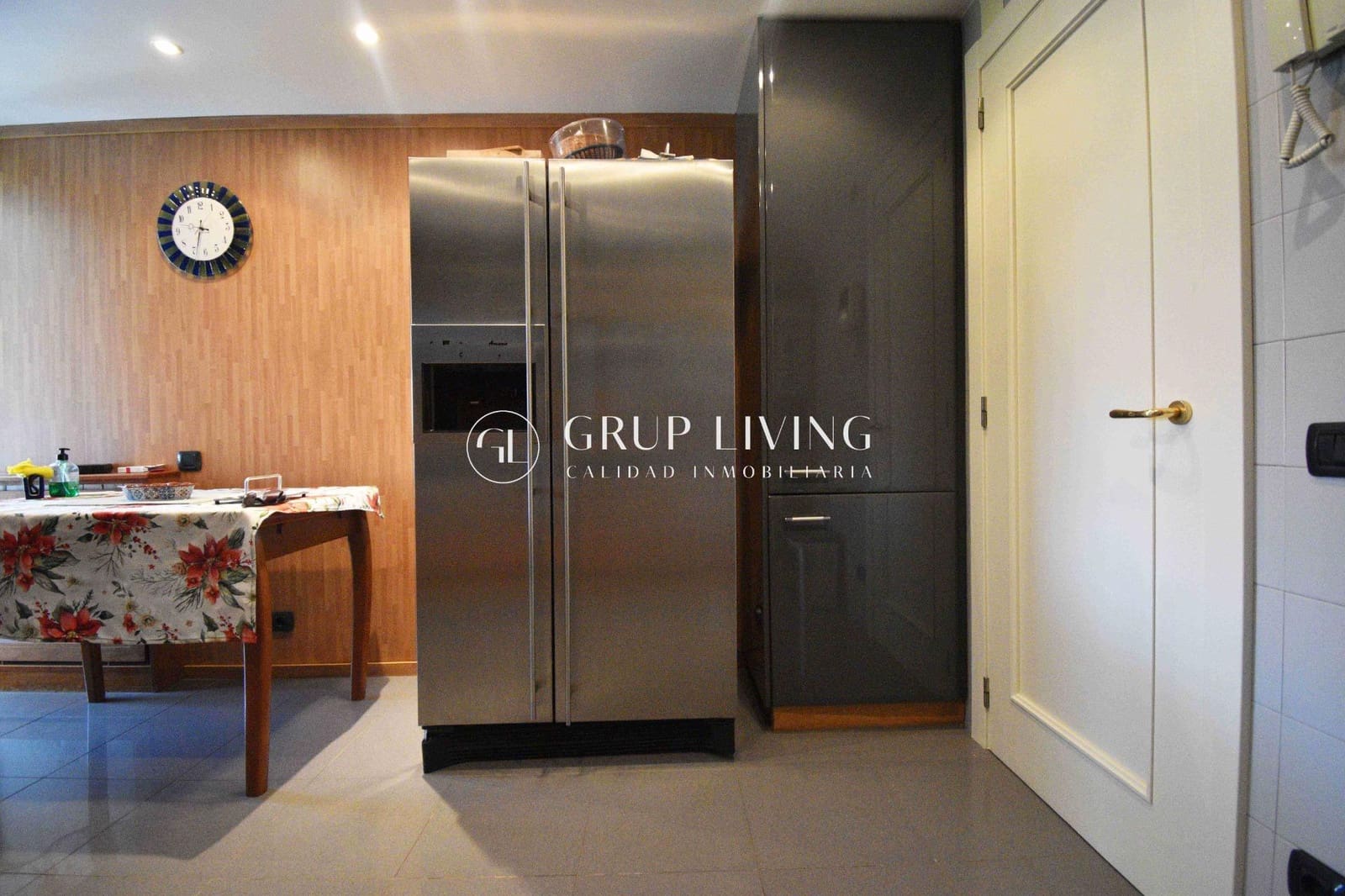 5 bedroom Flat for rent in Sitges with pool garage - € 4,900 (Ref: 9104735)