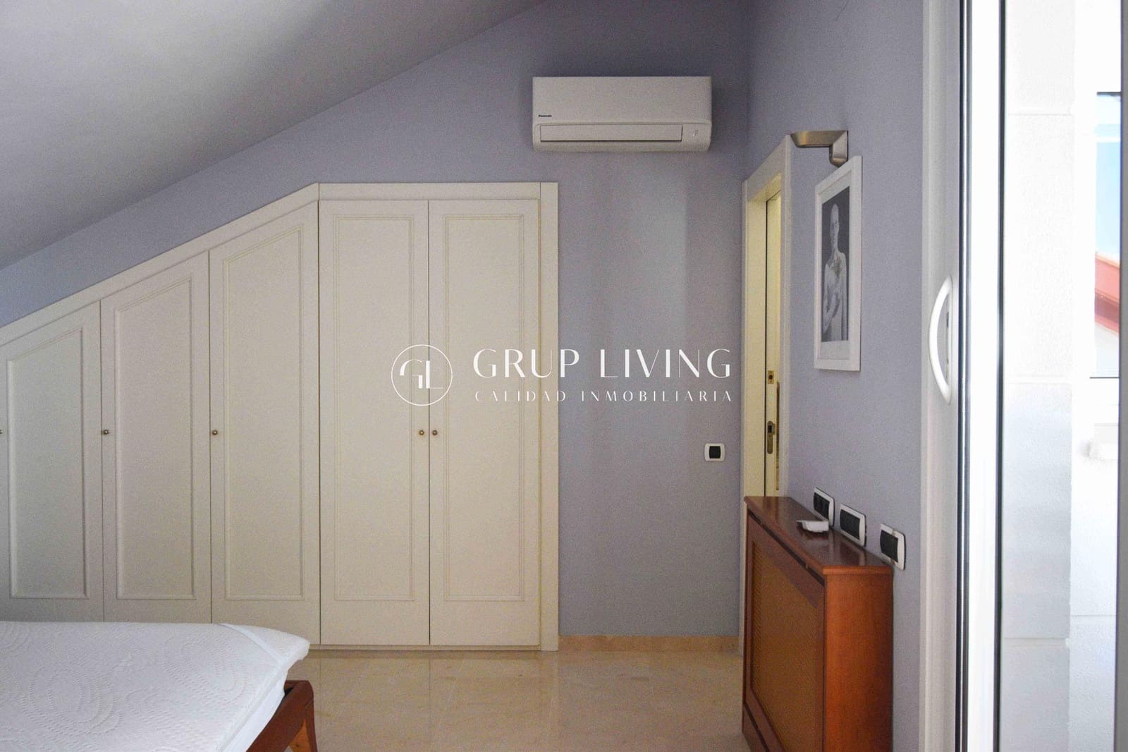 5 bedroom Flat for rent in Sitges with pool garage - € 4,900 (Ref: 9104735)