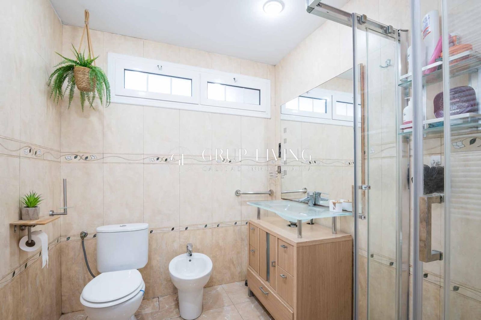 4 bedroom Flat for sale in Sitges with pool garage - € 720,000 (Ref: 9108814)