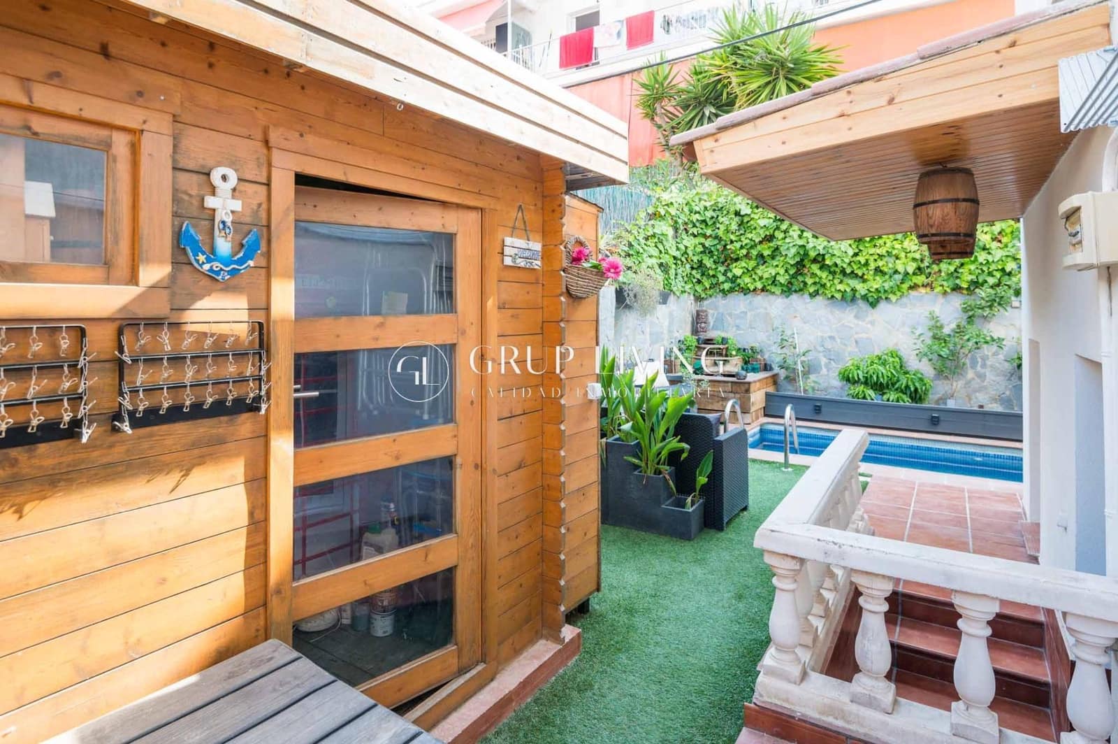 4 bedroom Flat for sale in Sitges with pool garage - € 720,000 (Ref: 9108814)
